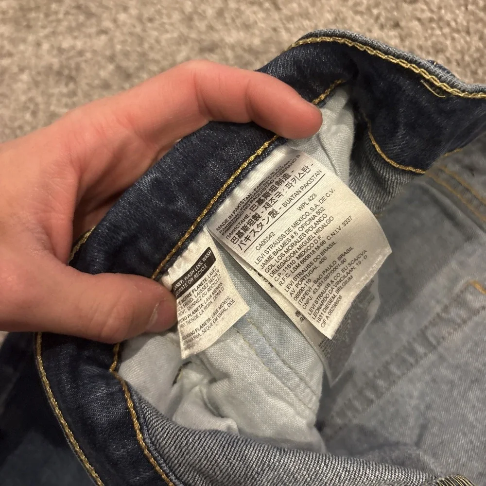 Levis wash items